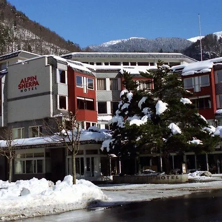 Hostel Alpin Sherpa *
